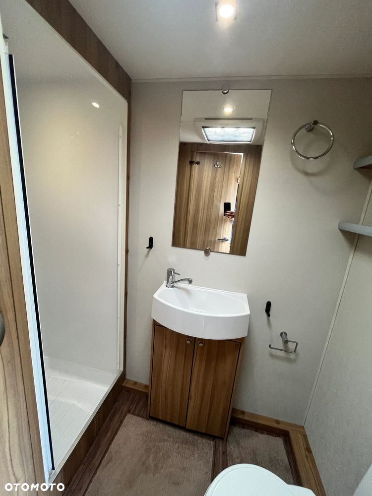 Elddis Xplore 530 - 27