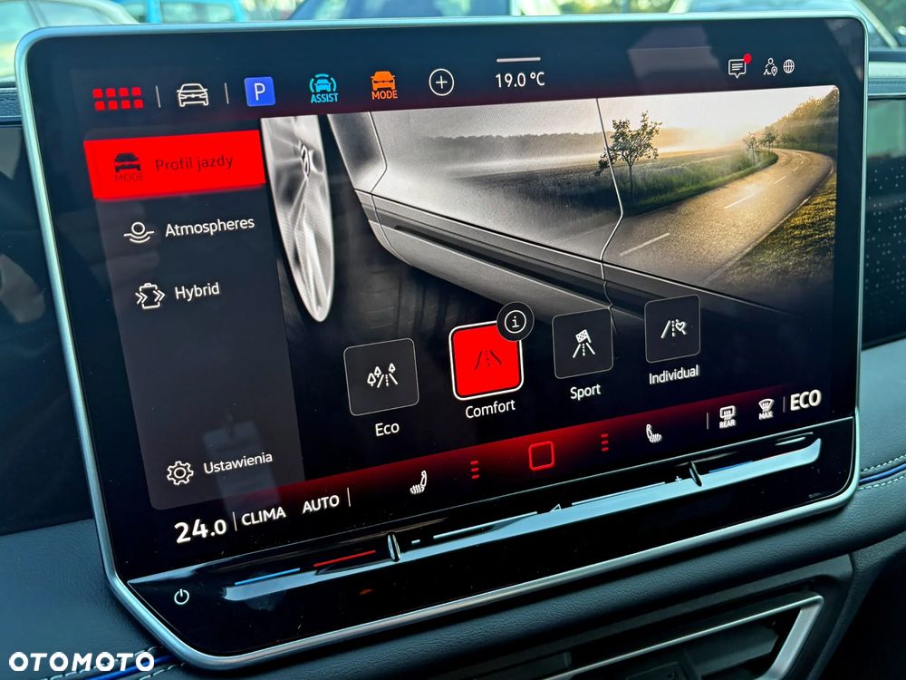 Volkswagen Tiguan 1.5 eHybrid PHEV 200kW R-Line Plus DSG - 22