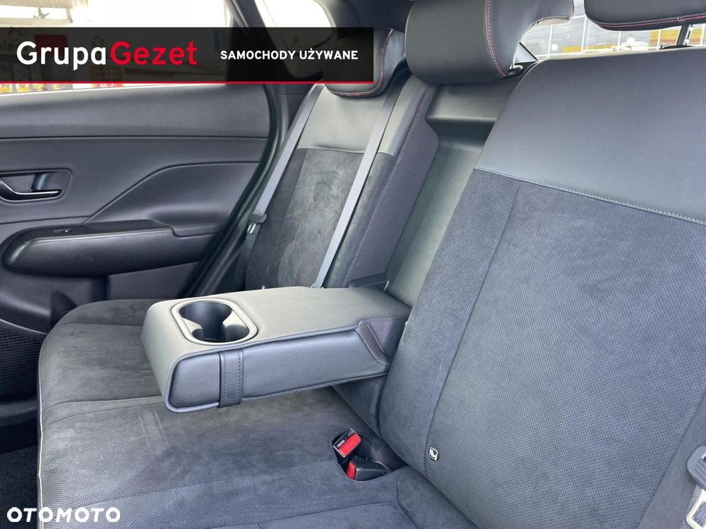 Hyundai Kona - 16