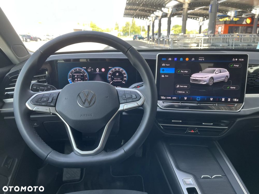 Volkswagen Passat - 14