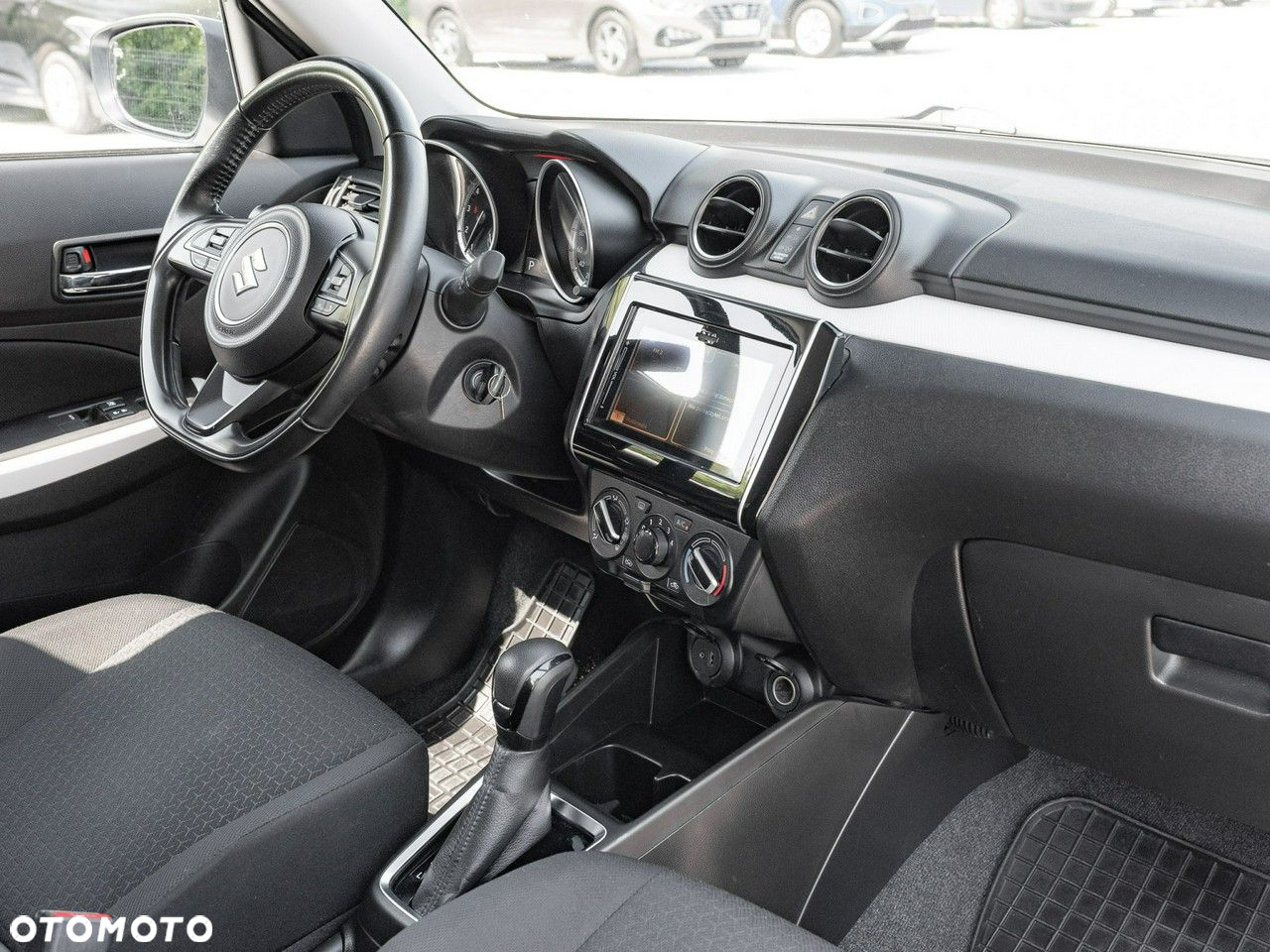 Suzuki Swift - 35
