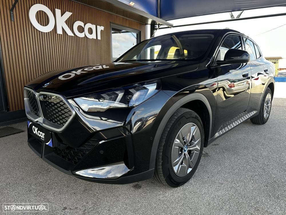 BMW iX2 eDrive20 — fotografia 10