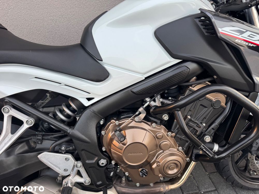 Honda CB - 6