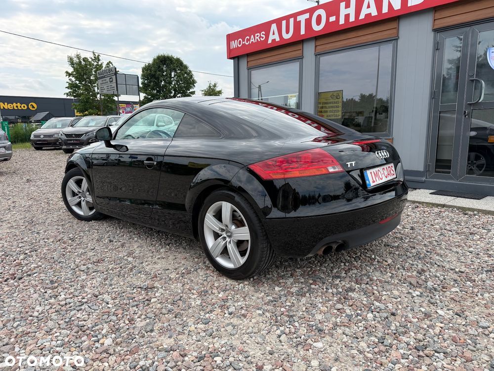 Audi TT Coupé - 8