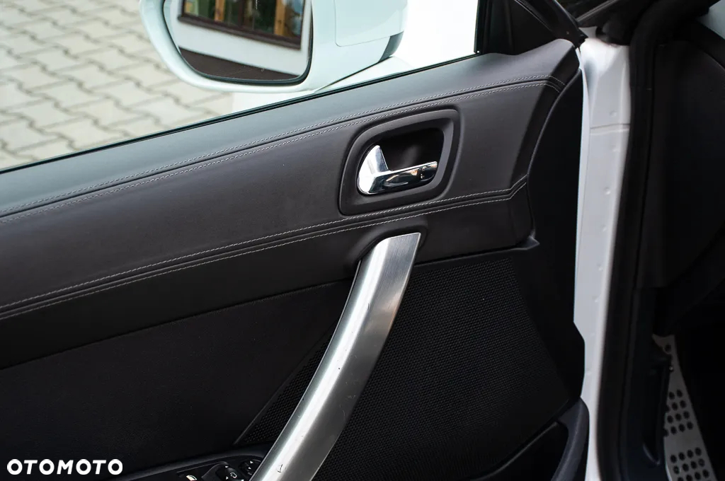 Peugeot RCZ 1.6 155 THP Onyx - 33