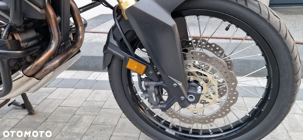 Honda CRF - 8