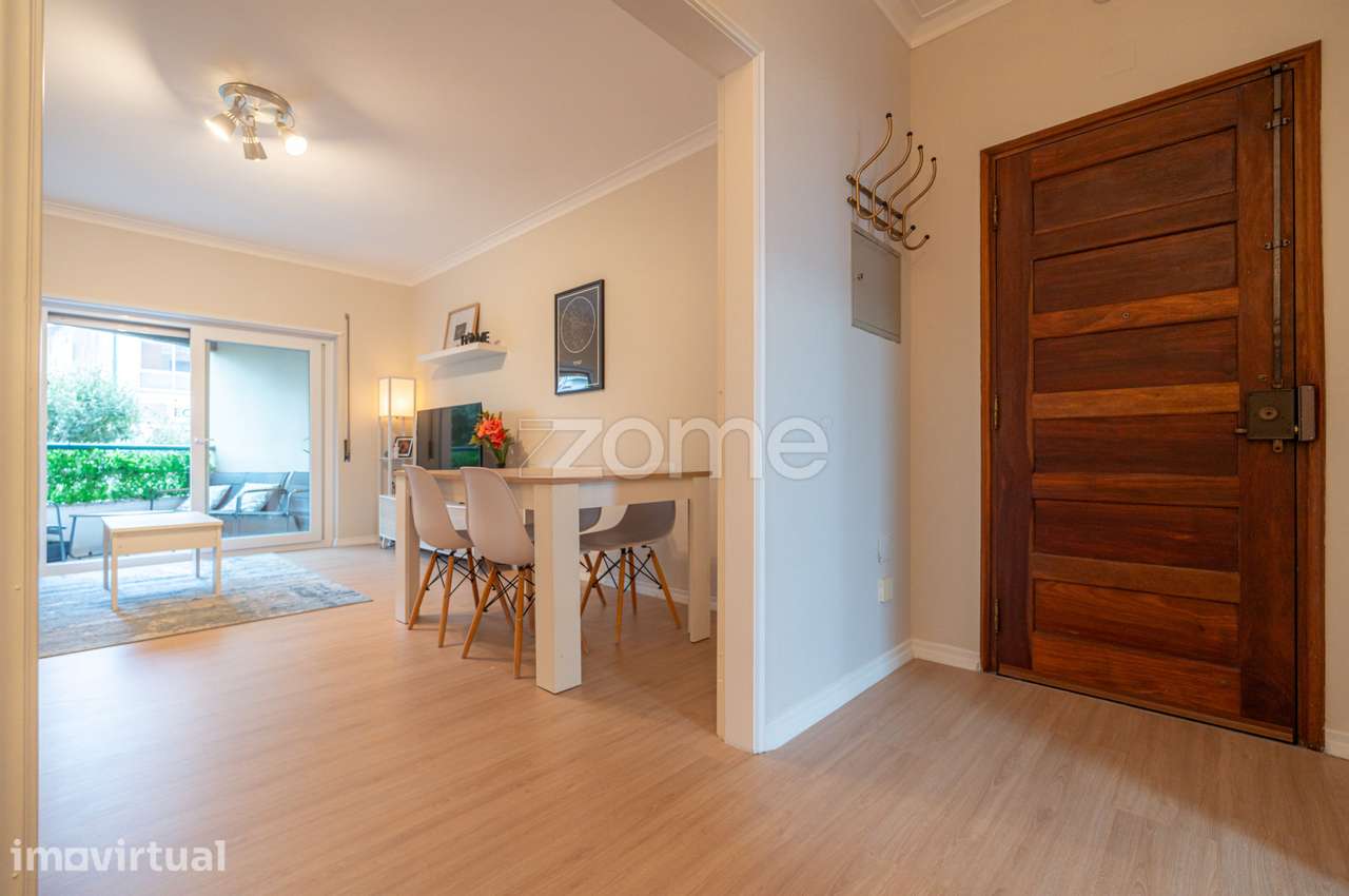 Apartamento T2 | Santo António dos Olivais - Grande imagem: 4/33