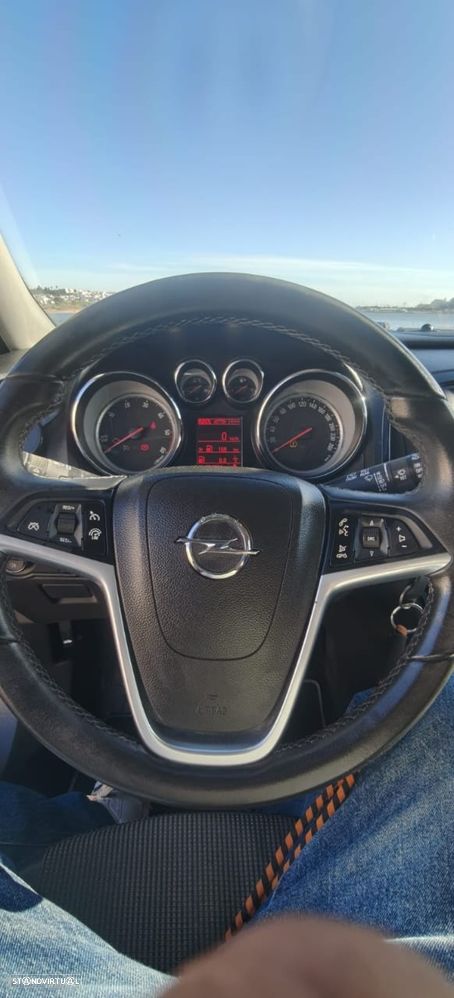 Opel Astra - 8