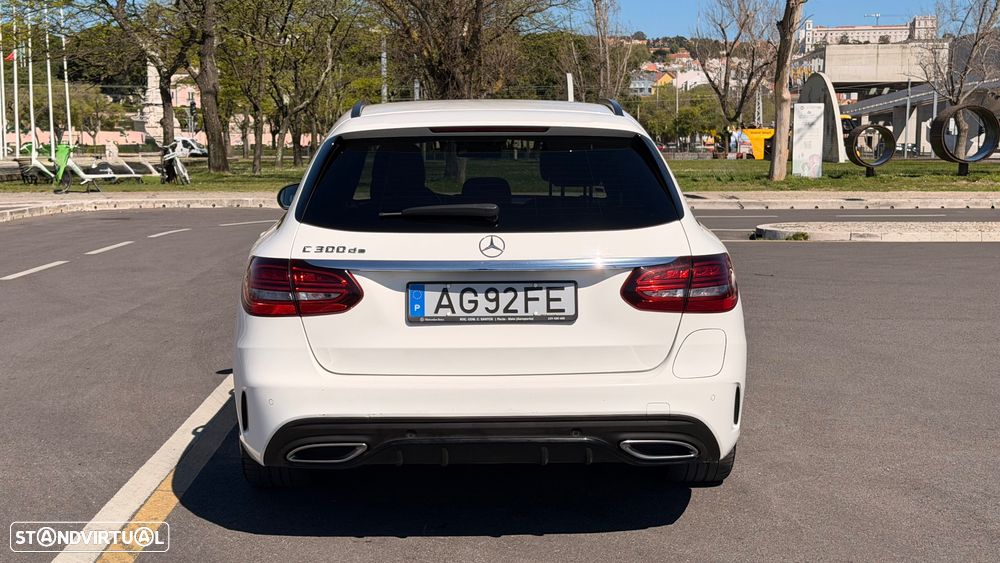 Mercedes-Benz C 300 - 6