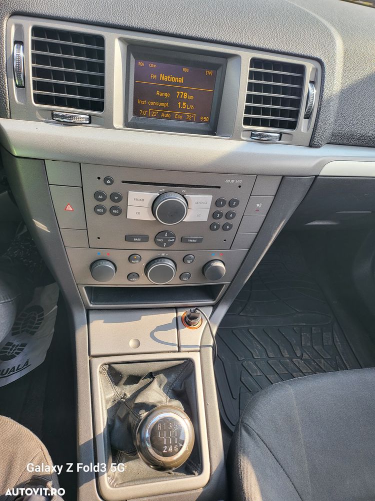 Opel Vectra 1.9 CDTI Cosmo - 9