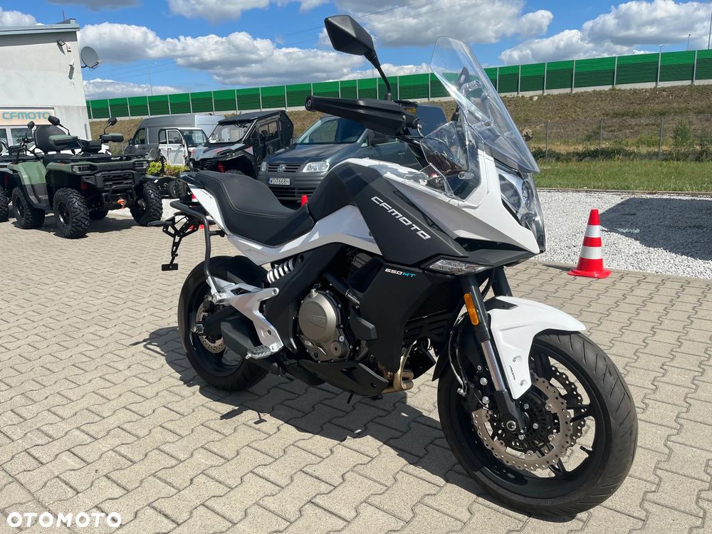 CFMoto 650 MT - 8