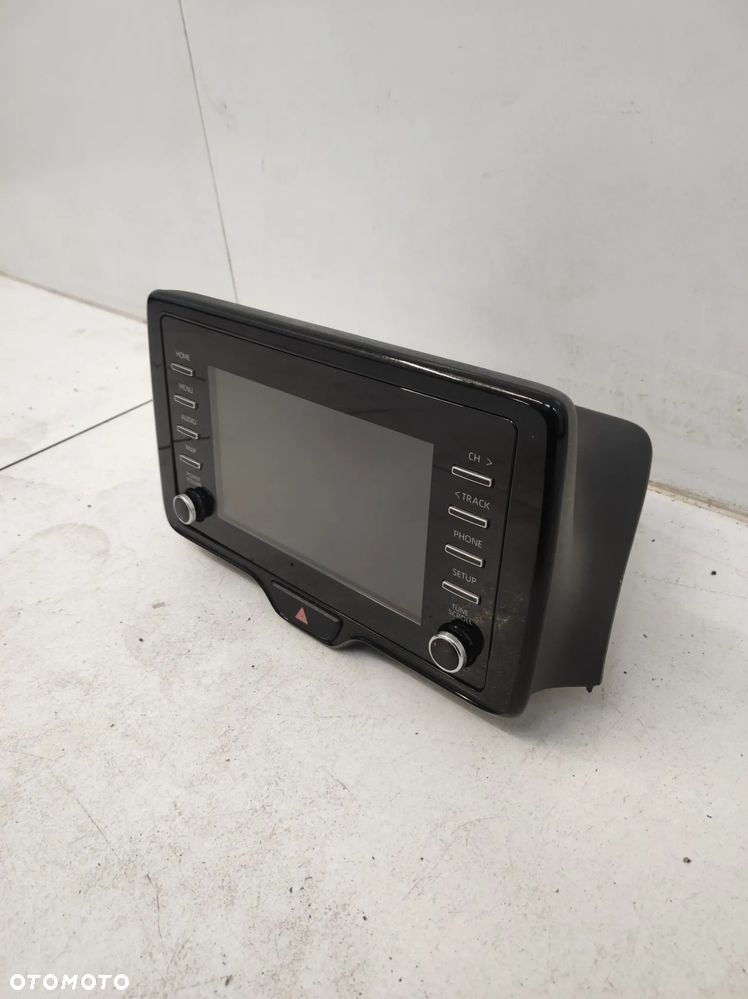 Radio nawigacja Toyota Yaris IV 4 - 3