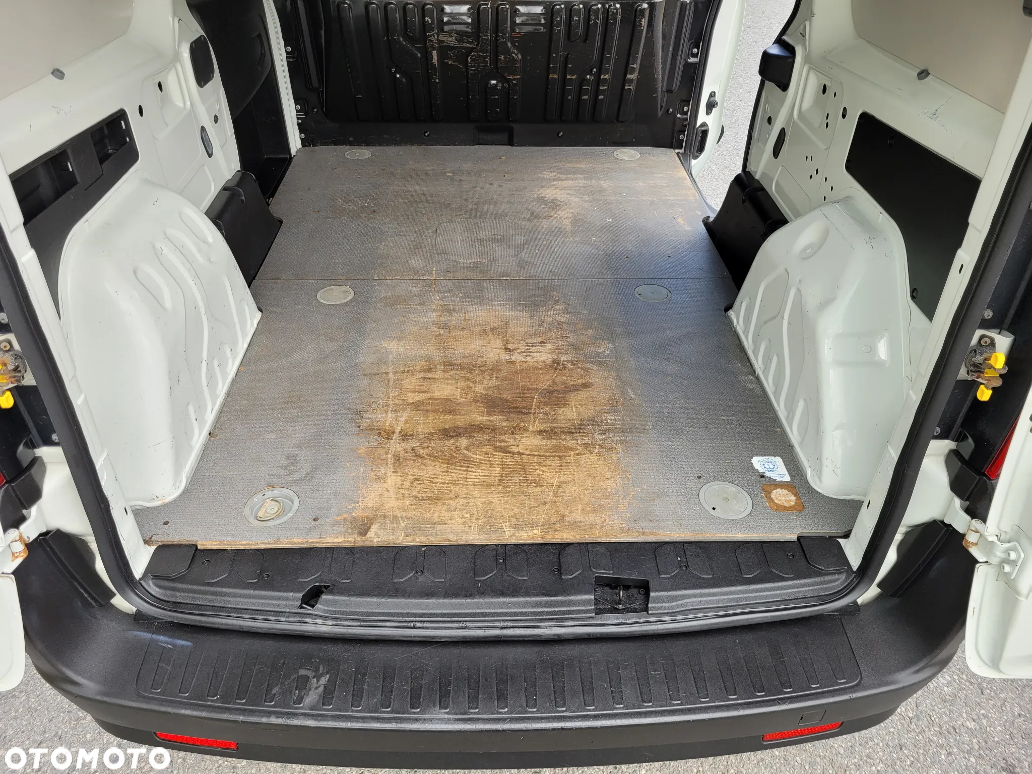 Fiat Doblo - 17