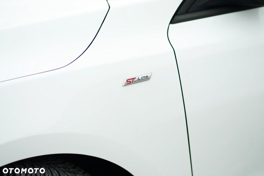 Ford Focus 1.5 EcoBlue Start-Stopp-System ST-LINE X - 15