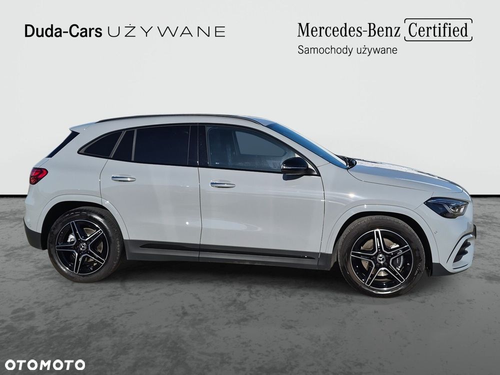Mercedes-Benz GLA - 7