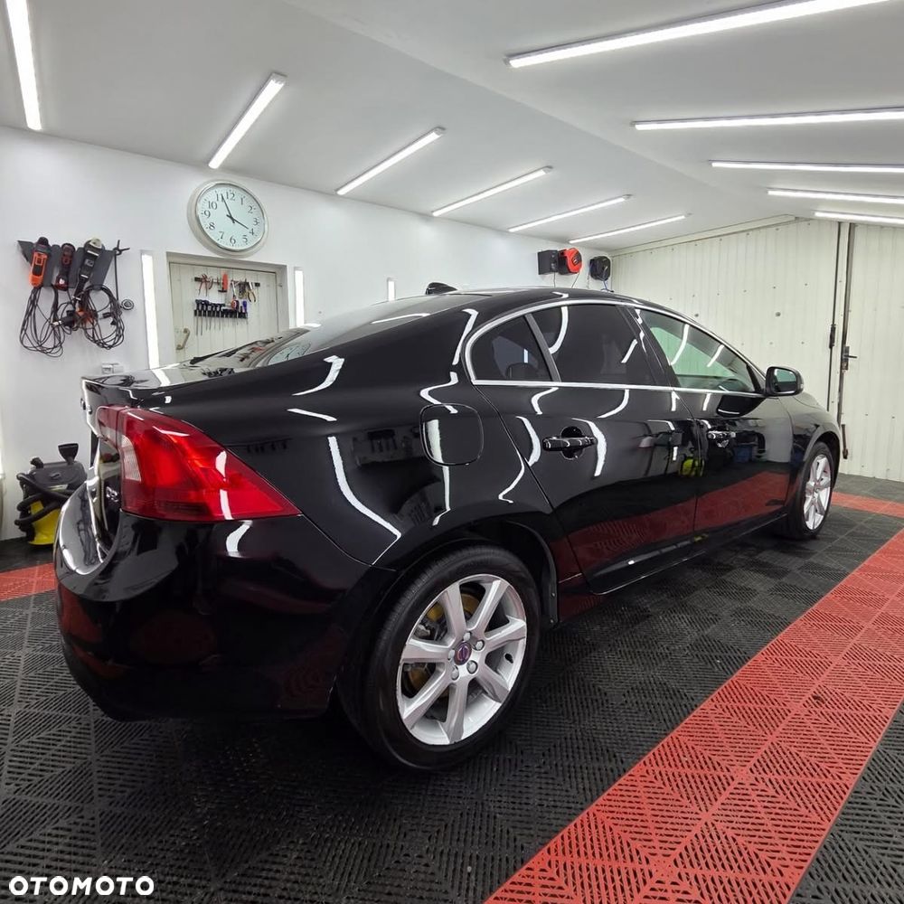 Volvo S60 D2 Drive-E Momentum - 6