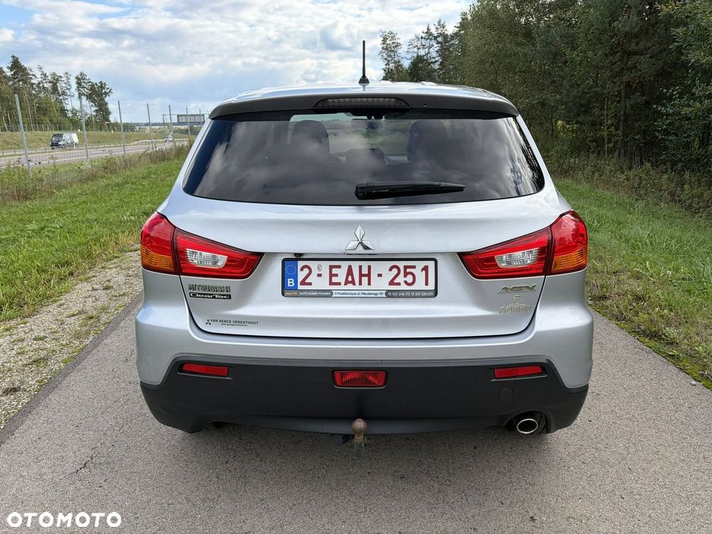 Mitsubishi ASX - 4