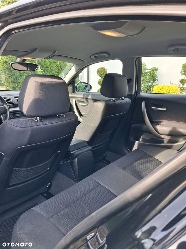 BMW Seria 1 - 17