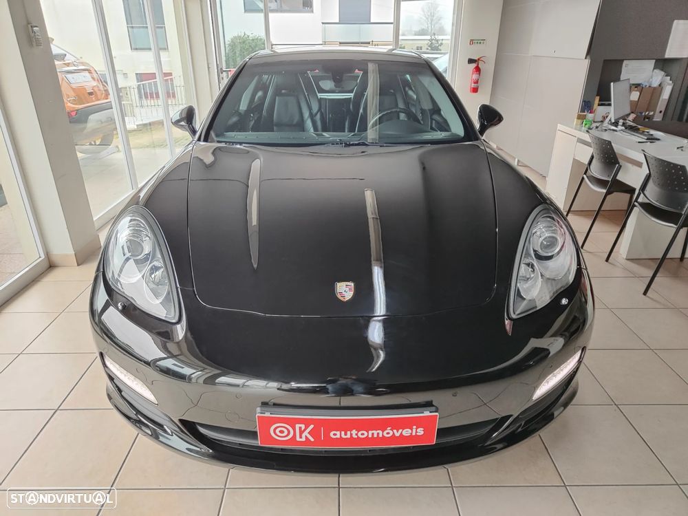 Porsche Panamera Platinum Edition - 4