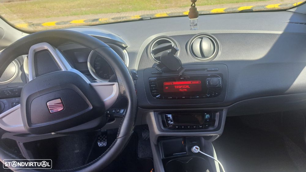 SEAT Ibiza 1.2 TDI CR Style - 6