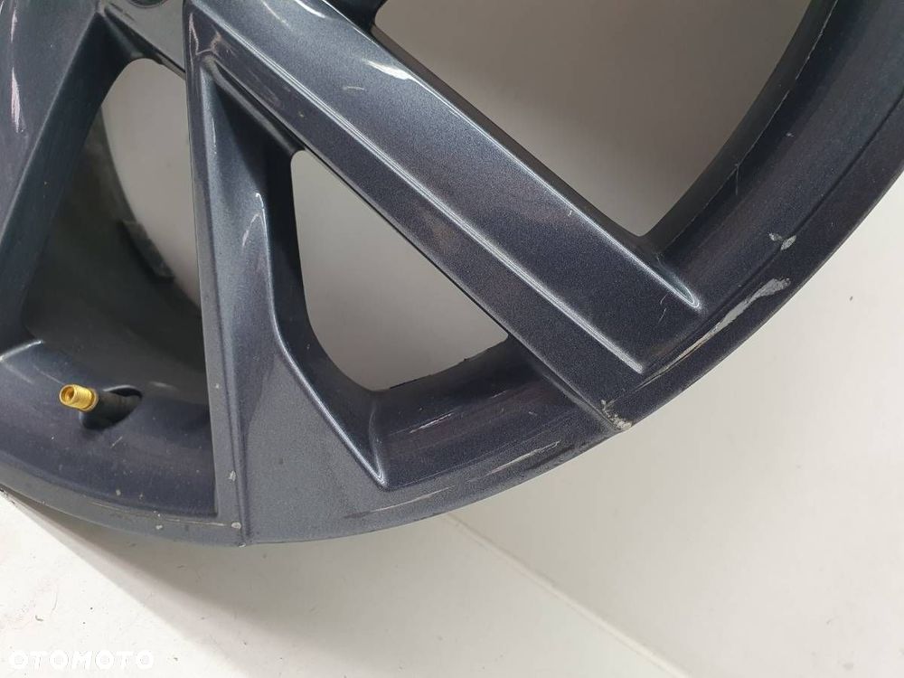 FELGA ALUMINIOWA 18 7J ET39 5X100 SKODA KAMIQ 657601025A - 4
