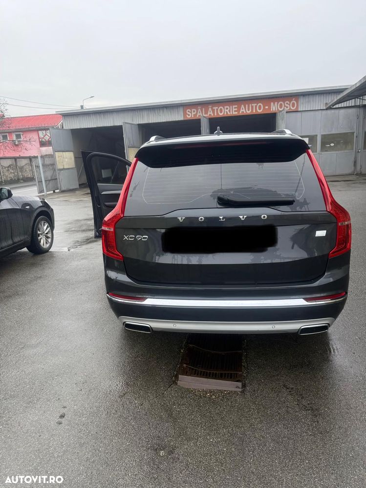 Volvo XC 90 T8 eAWD R-Design - 5