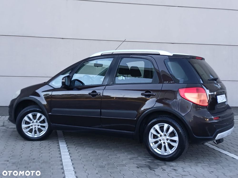 Suzuki SX4 1.6 VVT 4x4 Style - 8