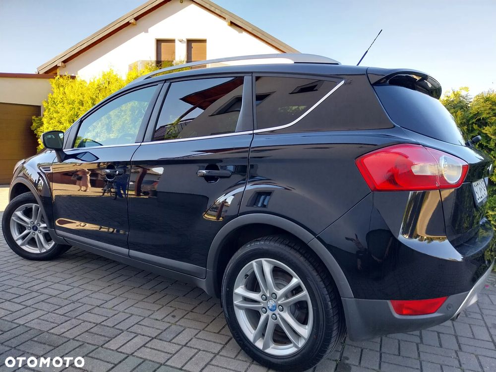 Ford Kuga 2.0 TDCi 4x4 Titanium - 30