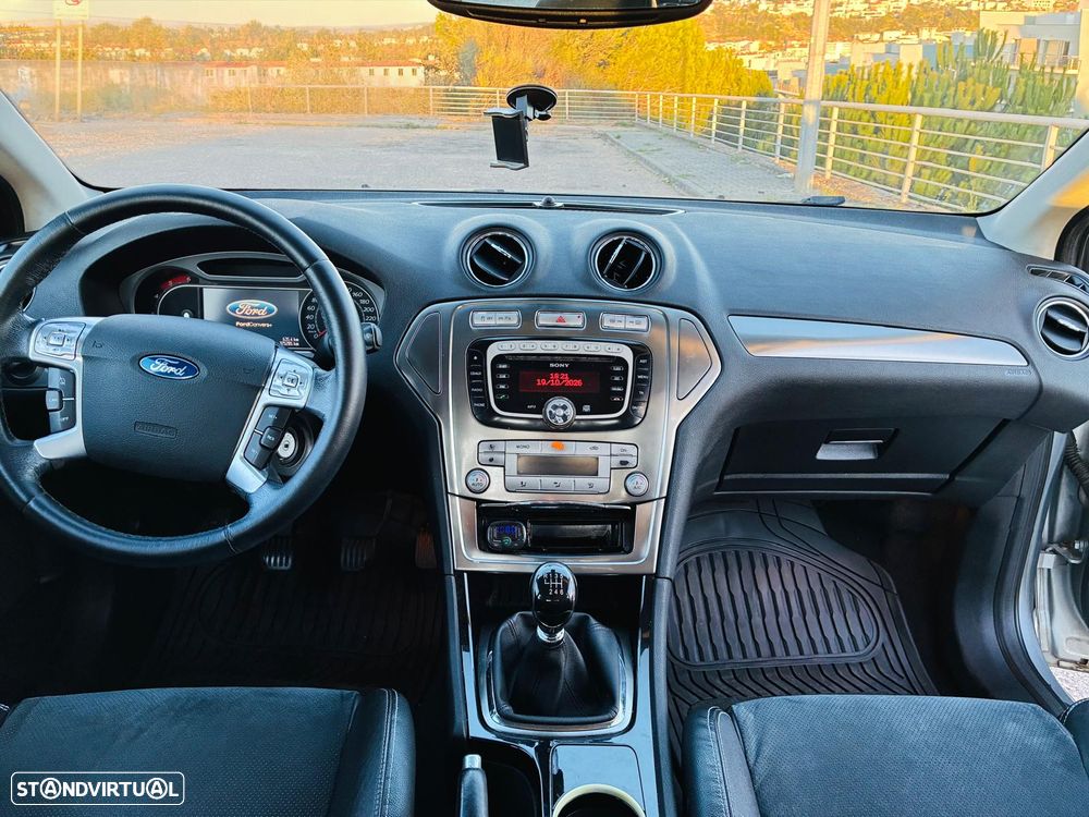 Ford Mondeo 1.8 TDCi Titanium - 13
