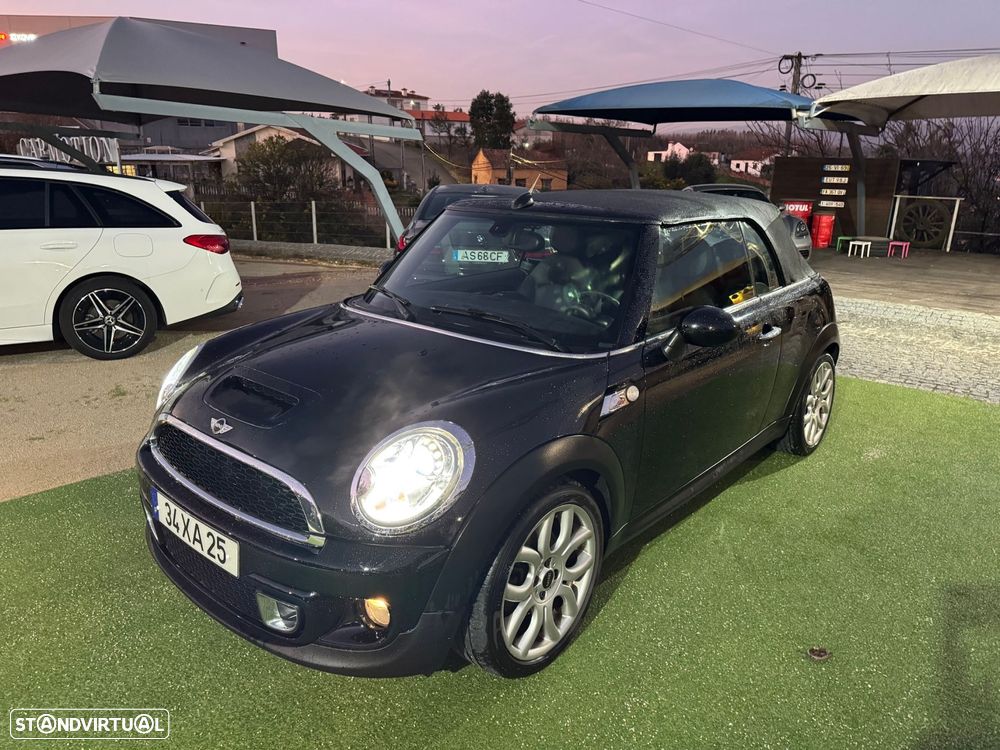 MINI Cabrio Cooper SD - 24