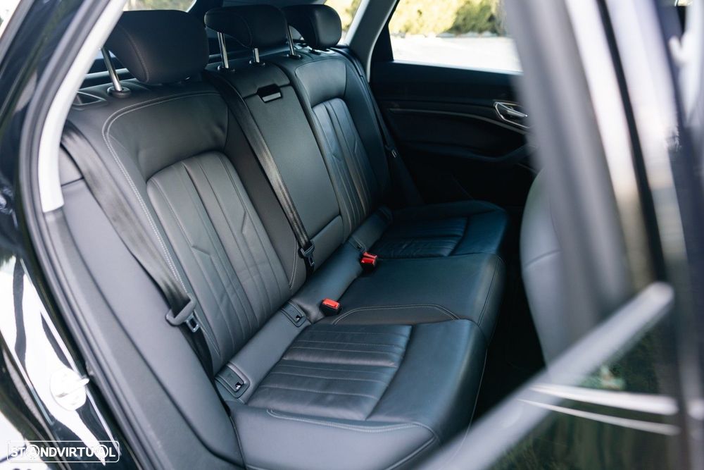 Audi e-tron 50 quattro S line - 47
