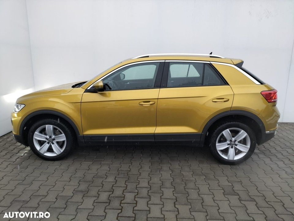 Volkswagen T-Roc - 3