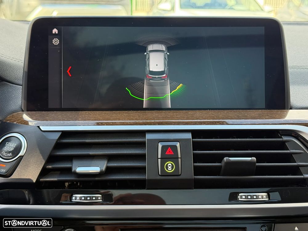 BMW X3 20 d xDrive Line Luxury - 47