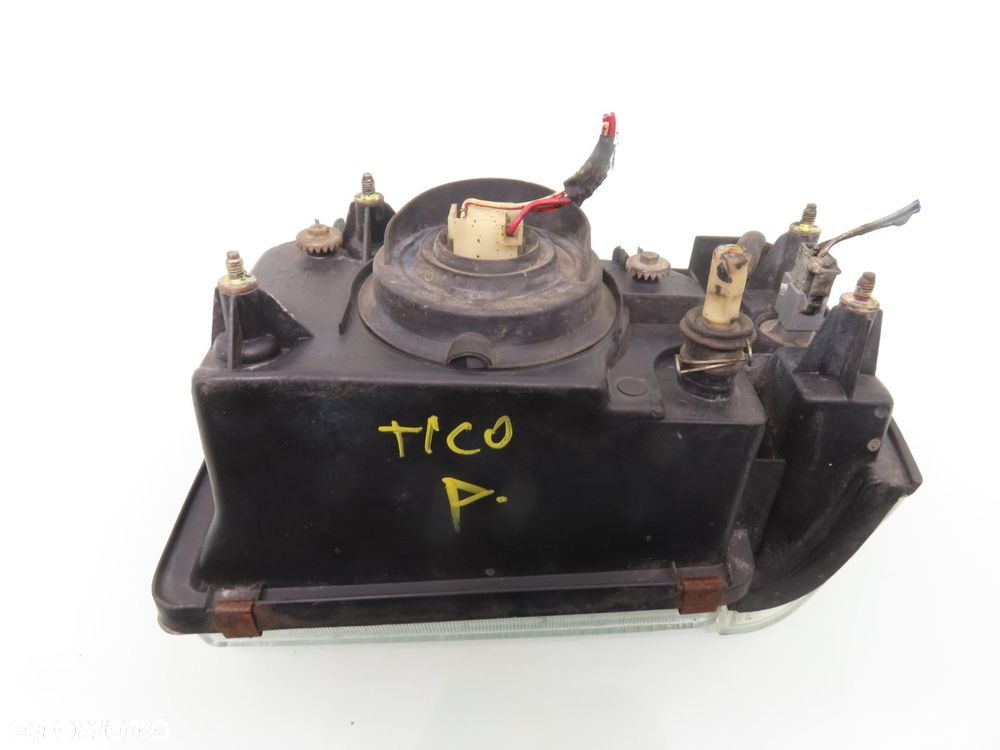LAMPA PRAWA PRZEDNIA DAEWOO TICO - 2