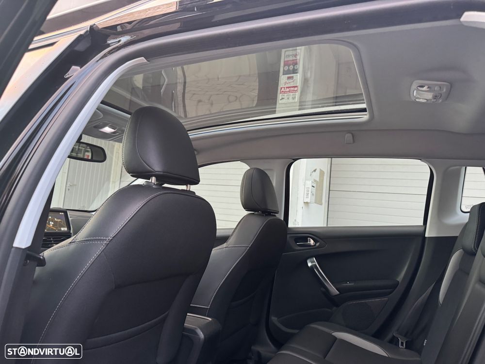 Peugeot 2008 PureTech 110 Stop&Start Allure - 11
