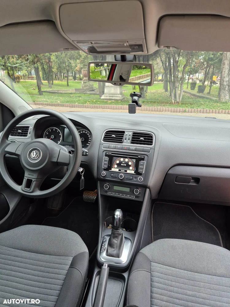 Volkswagen Polo - 3