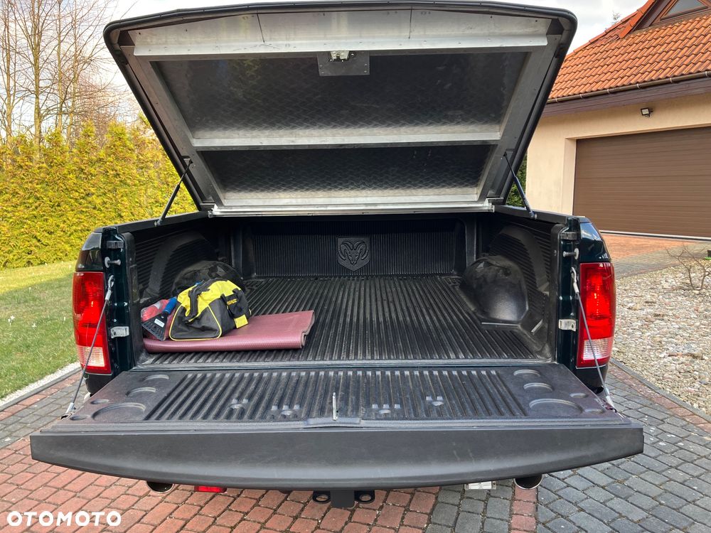 Dodge RAM 5.7 4x4 - 17