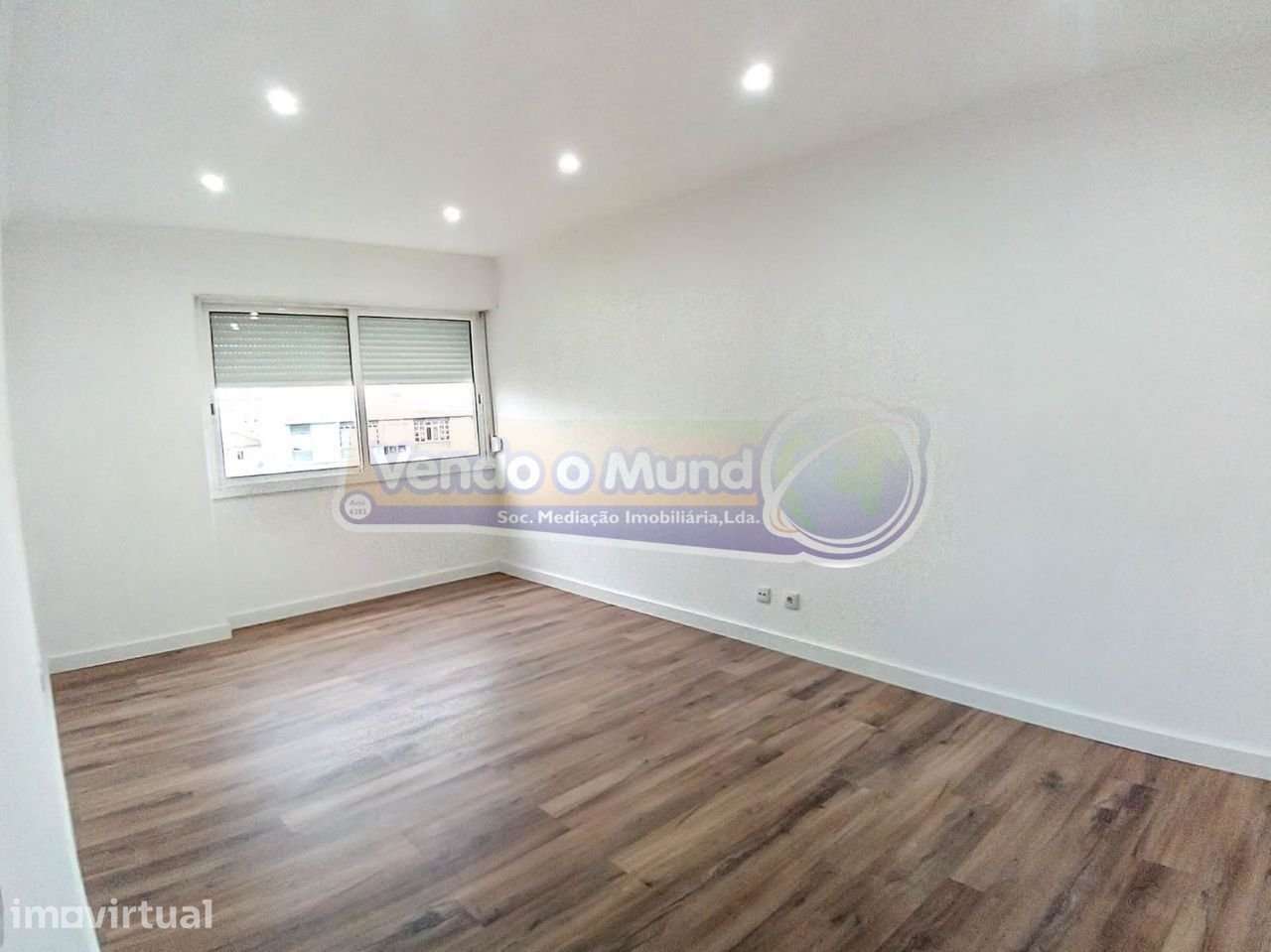 Apartamento T1 na Amadora (LXAMD031) - Grande imagem: 2/19