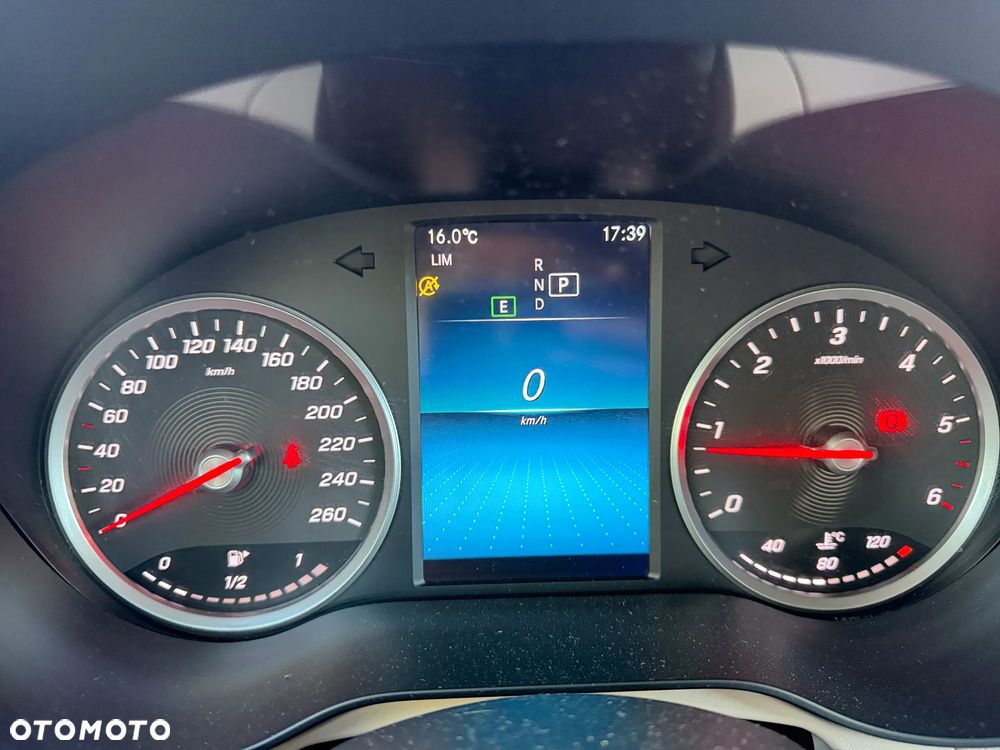 Mercedes-Benz GLC 220 d - 14