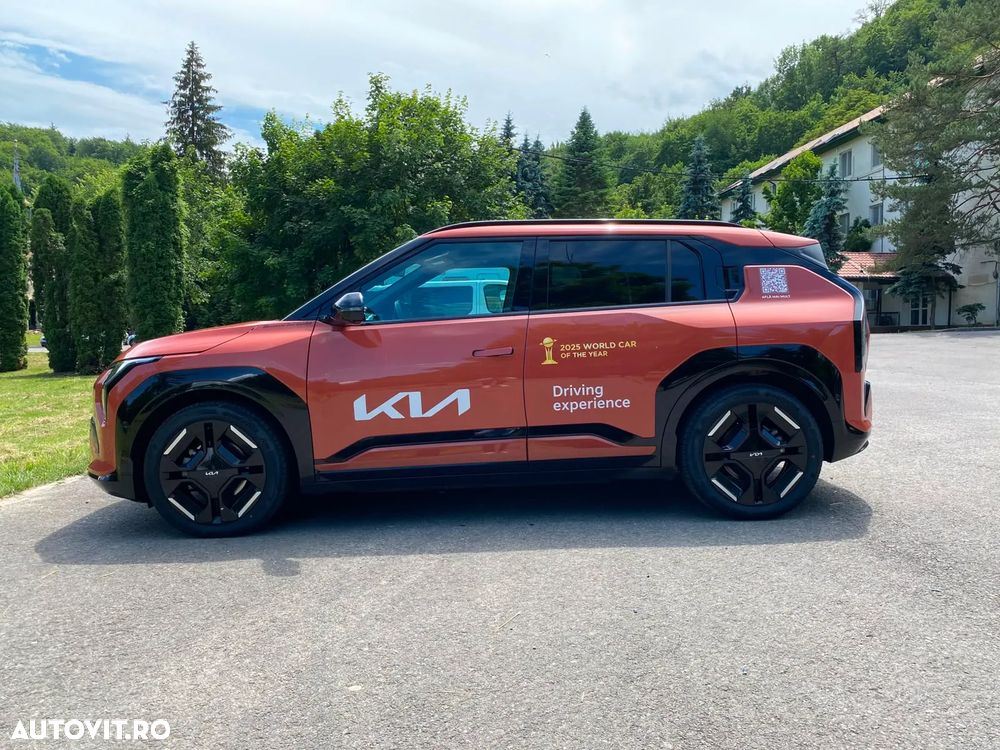 Kia EV3 81.4 kWh 4x2 AT GT Line - 7