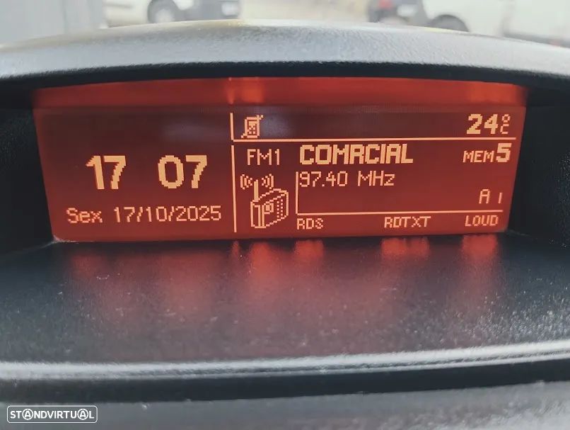 Citroën Berlingo BlueHDI Club L1 3 Lugares iva dedutivel - 29