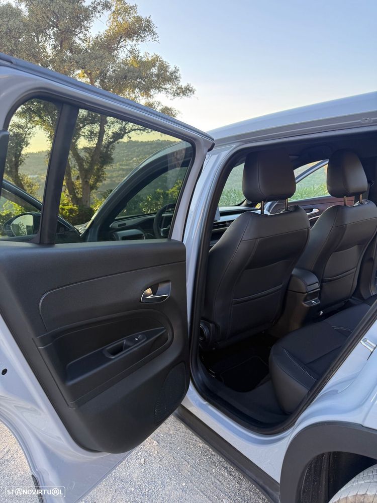 Jeep Avenger 54 kWh Summit - 22