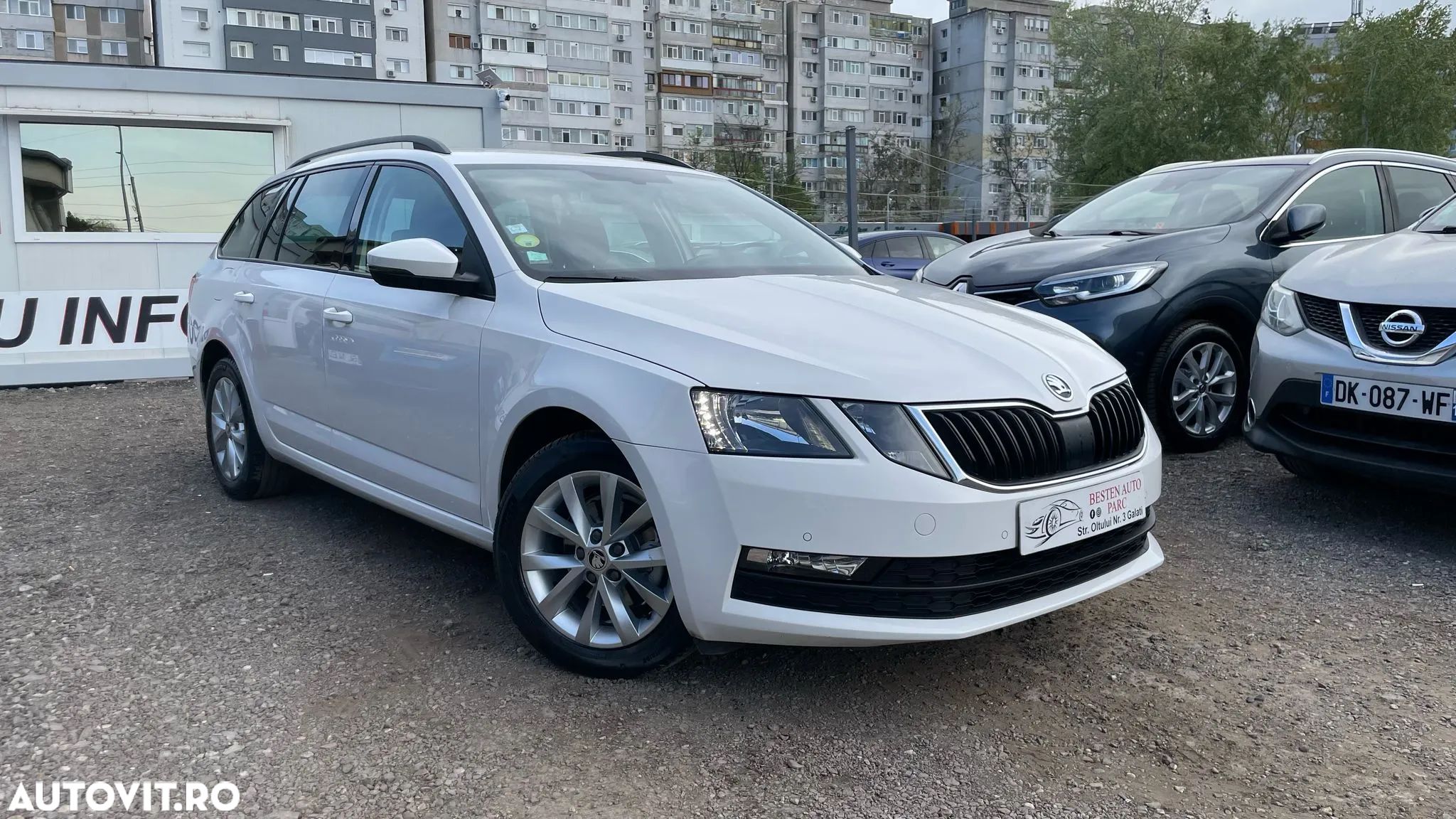 Skoda Octavia - 1
