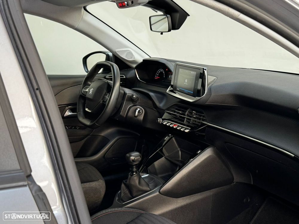 Peugeot 208 1.2 PureTech Active - 19