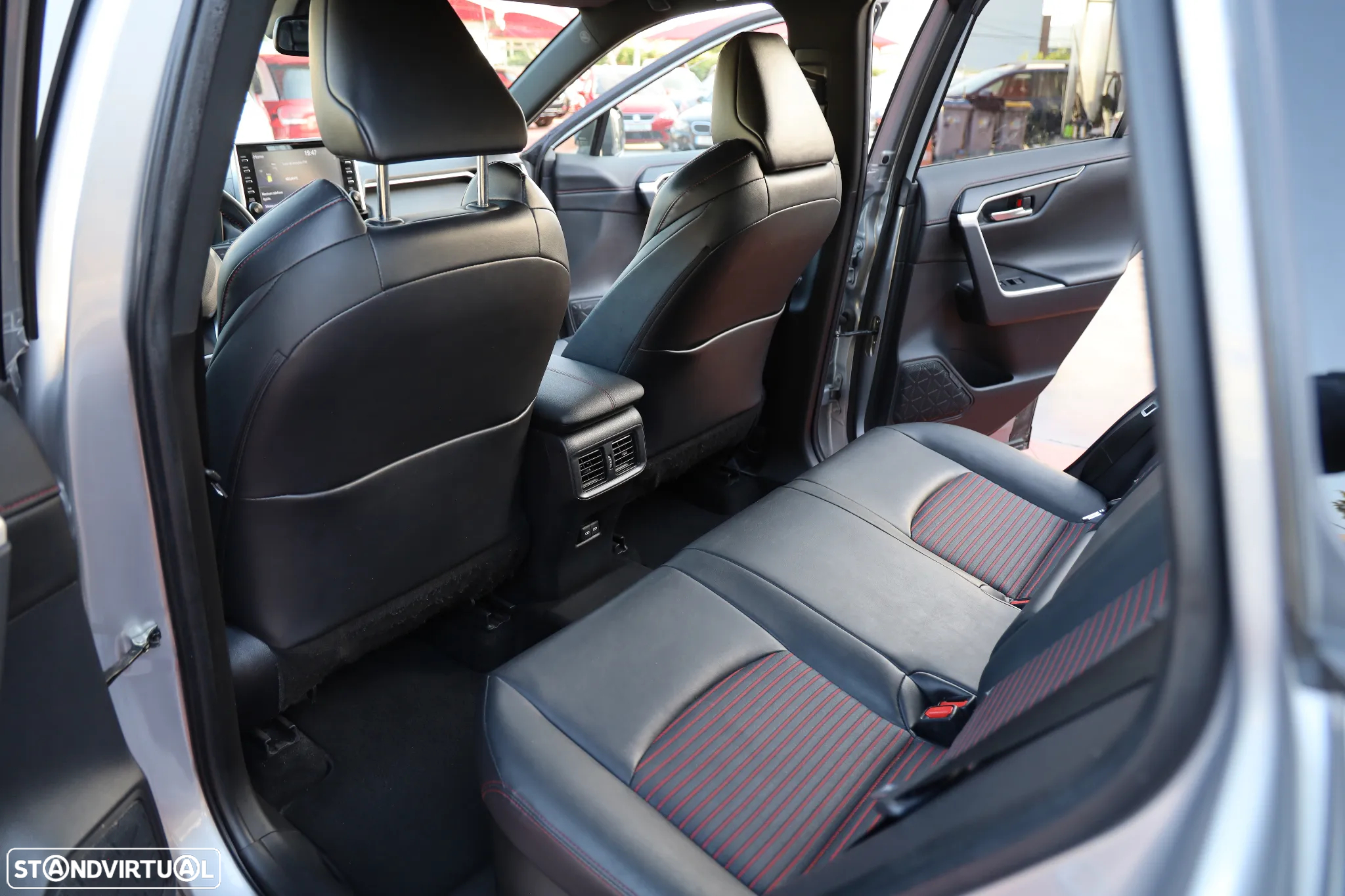 Toyota RAV4 2.5 HDF Exclusive +P.Luxury AWD-i - 14