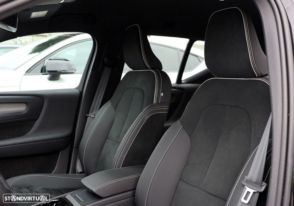 Volvo XC 40 1.5 T2 Plus Dark Auto - 8