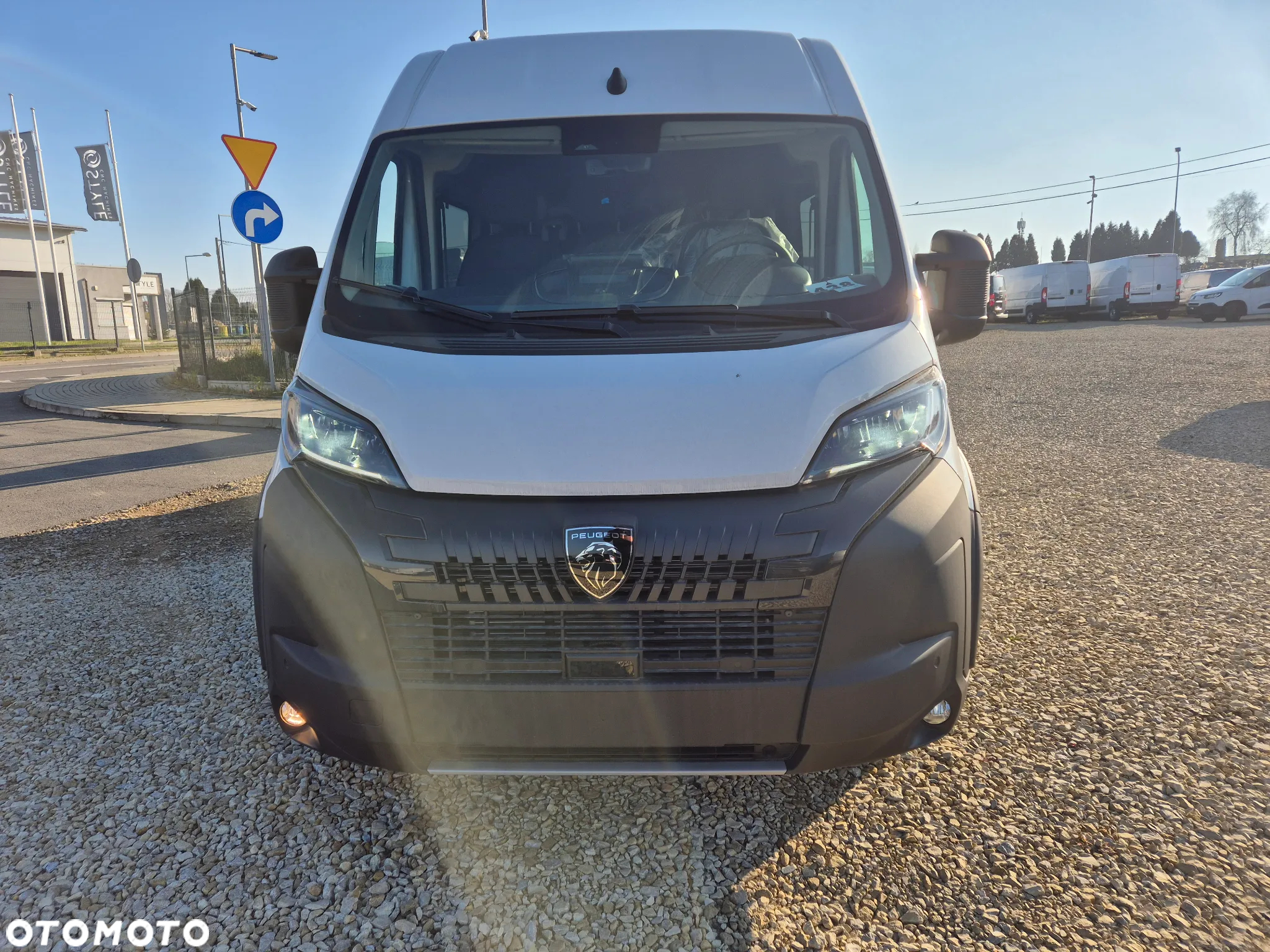 Peugeot Boxer Furgon Brygadowy 7miejsc L4H2 2.2 H3-POWER 180KM !! OD RĘKI !! - 3