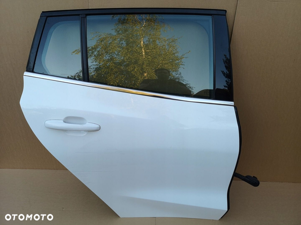 FORD FOCUS MK4 18- DRZWI TYLNE PRAWE KOMPLETNE KOMBI KOLOR 5J