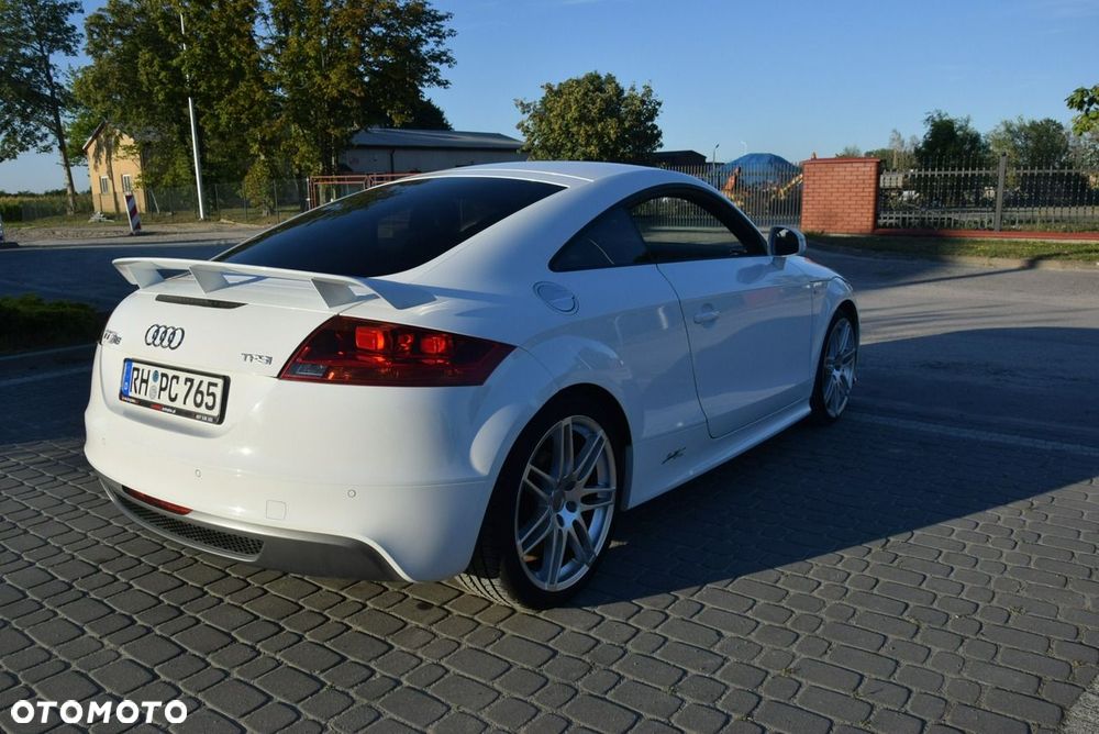 Audi TT Coupé - 11
