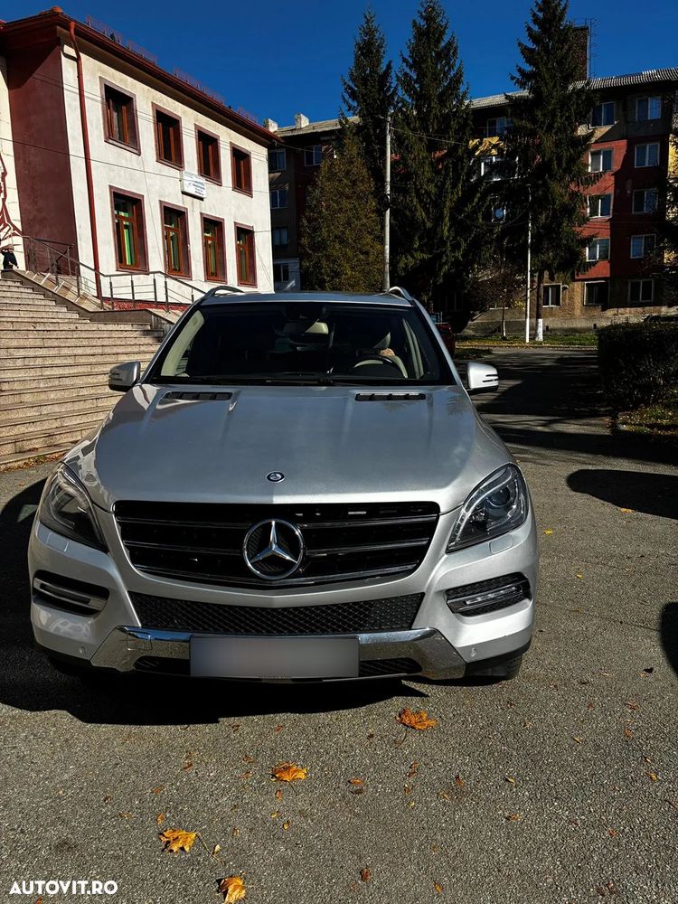 Mercedes-Benz ML 350 BlueTec 4MATIC Aut - 5
